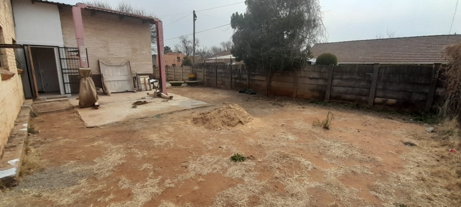 To Let commercial Property for Rent in Stilfontein Ext 3 North West